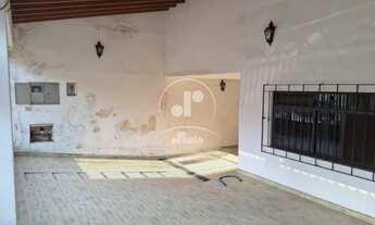 Imagem 5: Casa à venda na Vila Bastos, em Santo André, com 219m², 3 dormitórios, 2 suítes, 3 vagas d