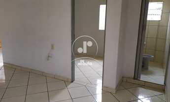 Imagem 6: Prédio de 300m², Jardim Marek, Santo André, com 04 apartamentos de 60m², com 02 com quarto