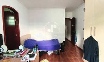 Imagem 3: Sobrado a venda com 205 m², 3 suítes, 5 vagas de garagem no bairro Bangú em Santo André