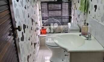 Imagem 5: Sobrado a venda com 223m², 3 dormitórios, 1 suíte, 4 banheiros, 3 vagas, no Bairro Jardim