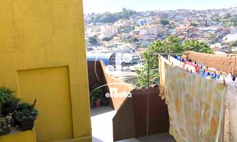 Imagem 6: 2 moradias com 2 sobrados 3 vagas de garagem com 2 dorms cada moradia Vila Luzita