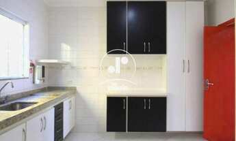 Imagem 4: Sobrado a venda com 197m², 3 dormitórios, 1 suíte, 3 banheiros, 3 vagas, na Vila Gilda, Sa