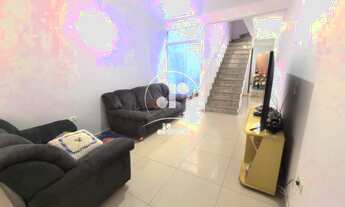 Imagem: Sobrado à venda na Vila Lutécia, Santo