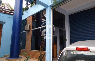 Imagem 2: Galpão comercial de 380m² à venda em Santo André-SP, Parque Jaçatuba: 1 sala, 2 banheiros