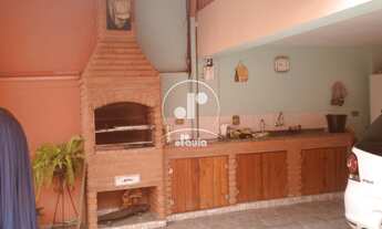 Imagem 4: Casa térrea com 4 Dormitórios, sendo 1 Suíte e 8 Vagas de Garagem no Bairro Jardim Bela Vi