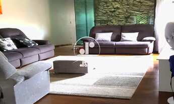 Imagem: Sobrado na Vila Curuçá, em Santo André