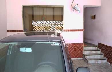 Imagem 2: Sobrado à venda em Santo André-SP: 3 quartos, 1 suíte, 2 salas, 3 banheiros, 2 vagas de ga