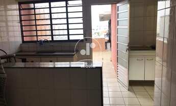 Imagem: Imperdível Sobrado à Venda em Santo André-SP