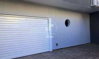 Imagem 4: Sobrado para locação com 402m², 3 suítes, 5 banheiros, 8 vagas, na Vila Valparaiso, Santo