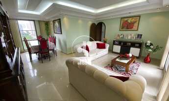 Imagem: Bairro Jardim. Apartamento com 3 dormitórios