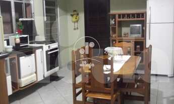 Imagem 4: Sobrado de 272m² à Venda em Santo André-SP, Bairro Campestre: 3 quartos, 2 suítes, 2 salas