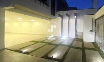 Imagem 3: Sobrado a venda com 230m², 3 suítes, 4 banheiros, 4 vagas, no Bairro Jardim Bela Vista, Sa