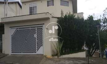 Imagem 2: Sobrado de Luxo à Venda na Vila Scarpelli, Santo André-SP! 3 Quartos, 2 Suítes, 1 Sala, 4