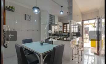 Imagem 5: Sobrado a venda com 154m², 3 dormitórios, 1 suíte, 3 banheiros, 3 vagas, na Vila Pinheirin