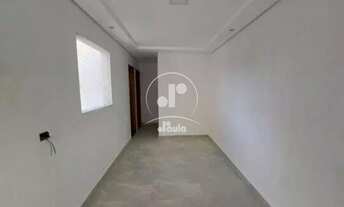 Imagem 2: Vila Luzita. Cobertura com 78m2, com escada interna de acesso, 2 quartos e 1 vaga