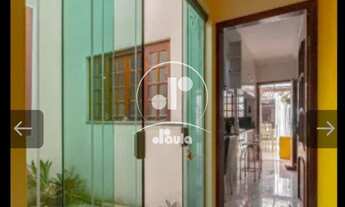 Imagem 2: Sobrado a venda com 154m², 3 dormitórios, 1 suíte, 3 banheiros, 3 vagas, na Vila Pinheirin