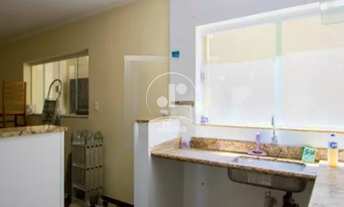 Imagem 4: Sobrado em ótima localização com 175 m² de área construída e 135 de terreno , fica de es