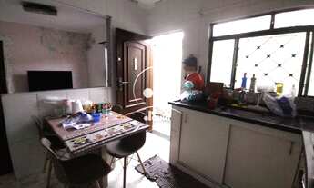 Imagem 7: Casa térrea com 2 dormitórios, 2 banheiros e 2 vagas