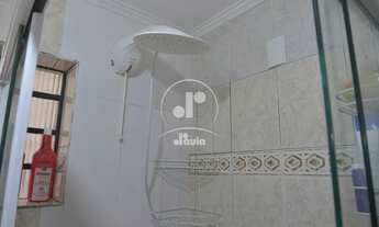 Imagem 6: Campestre. Sobrado com 180m2, 3 quartos, quintal e 2 vagas. Rua sem saída