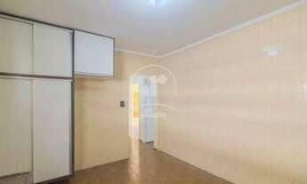 Imagem 4: Casa térrea a venda com 229m², 2 dormitórios, 2 banheiros, 2 vagas, na Vila Linda, Santo A