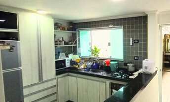 Imagem 2: Sobrado à Venda em Santo André-SP, na Vila Camilópolis! 2 quartos, 1 suíte, 1 sala, 3 banh