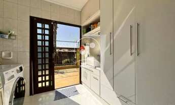 Imagem 5: Sobrado para locação com 260m², 4 dormitórios, 3 suítes, 5 banheiros, 5 vagas, no Bairro C