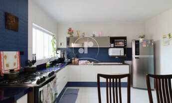 Imagem 3: Sobrado a venda com 178m², 3 dormitórios, 1 suíte, 3 banheiros, 4 vagas, na Vila Curuçá, S