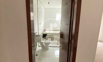 Imagem 2: Sobrado a venda com 250m², 3 suítes, 6 banheiros, 4 vagas, na Vila Pinheirinho em Santo An