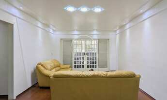 Imagem 2: Sobrado com 500m², 4 dormitórios, 3 suítes, 5 banheiros, 5 vagas, no Bairro Campestre, San