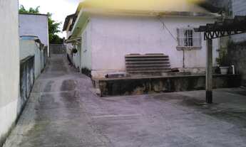 Imagem: 3 dormitórios, 400M² de Área Total