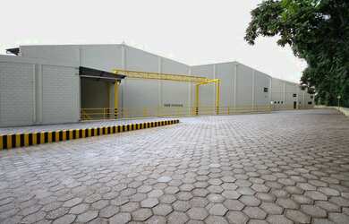 Imagem 4: 1814M² de Área Construída, 1814M² de Área Total