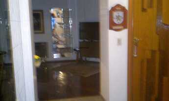 Imagem 4: 4 dormitórios, 2 suíte, 3 vagas na garagem, 228M² de Área Total