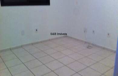 Imagem 5: 3 dormitórios, 1 suítes, 1 banheiros, 2 vagas na garagem, 107M² de Área Construída