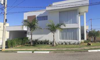 Imagem 3: 3 dormitórios, 3 suíte, 4 vagas na garagem