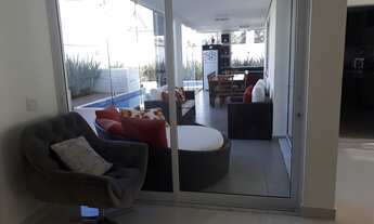 Imagem 4: 3 dormitórios, 3 suíte, 4 vagas na garagem