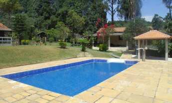 Imagem: 4 dormitórios, 1 suítes, 6 banheiro, 12