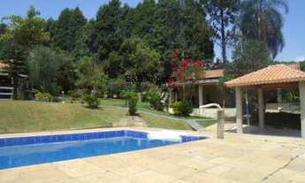 Imagem 6: 4 dormitórios, 1 suítes, 6 banheiro, 12 vagas na garagem