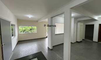 Imagem 2: 4 dormitórios, 1 suítes, 1 vaga na garagem, 120M² de Área Total