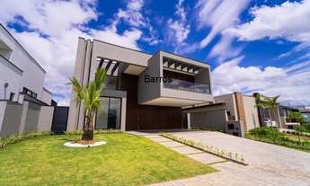 Imagem 2: 3 dormitórios, 3 suíte, 4 vagas na garagem, 453M² de Área Total