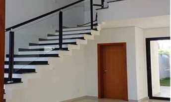 Imagem 6: 3 dormitórios, 1 suítes, 2 banheiro, 2 vagas na garagem, 131M² de Área Construída