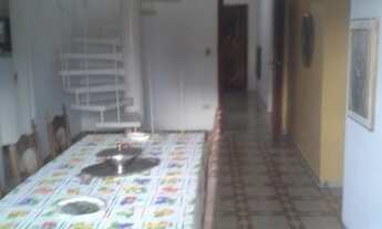 Imagem 5: 4 dormitórios, 2 suíte, 5 banheiro, 4 vagas na garagem, 250M² de Área Construída