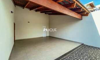 Imagem 2: Casa com três quartos sendo duas suítes no Bairro Bosque dos Buritis