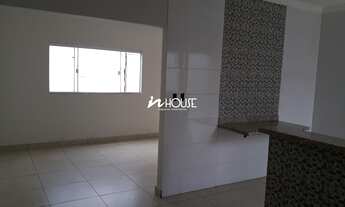 Imagem 1: Casa com 2 quartos com 1 suíte no Bairro Maravilha