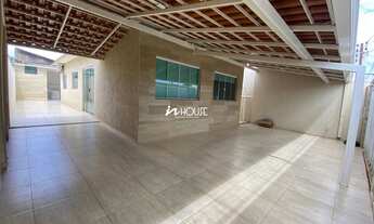 Imagem: Casa com 3 quartos sendo 1 suíte no bairro