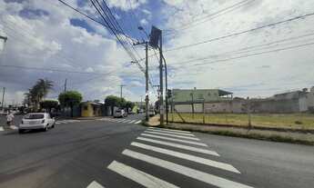 Imagem: Terreno com 800m² no bairro Saraiva