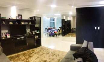 Imagem 2: CASA EXCELENTE, C/ 4 SUÍTES, ÁREA C/ CHURRASQUEIRA - LOTE 300M² - QSA/TAGUATINGA!!