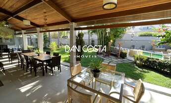 Imagem 1: Casa no condomínio Santa Monica Jardins na Barra da Tijuca - 5 quartos, 5 suítes, 3 salas