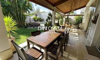 Imagem 2: Casa no condomínio Santa Monica Jardins na Barra da Tijuca - 5 quartos, 5 suítes, 3 salas