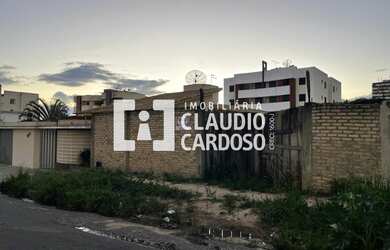 Imagem 2: Lote à venda na Rua Pastor Arthur de Souza Freire, Candeias, Vitória da Conquista-Ba. Uma