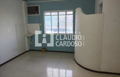 Imagem 6: Sala térreo para venda ou locação no Centro Médico Edilson Pontes na Av. Otavio Santos, Ba